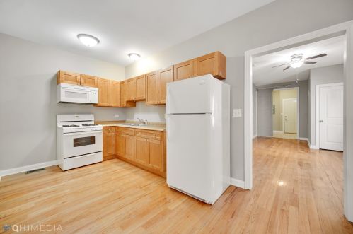 1512 17th St, Chicago IL 60608-2037 exterior