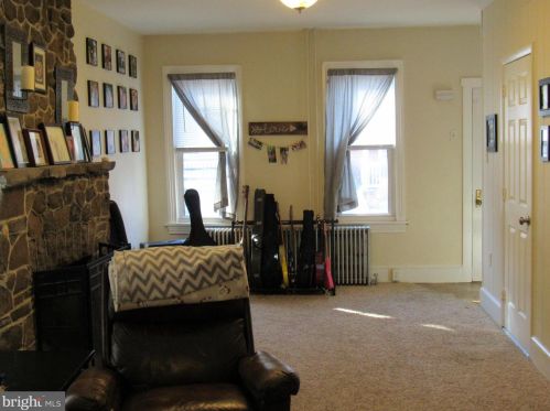 47 4th St, Pottstown, PA 19464-5215