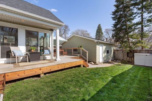 2212 Eleanor Ave, Saint Paul MN 55116-1101 exterior