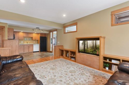 1735 Perkins Ln, Maple Plain MN 55359 exterior