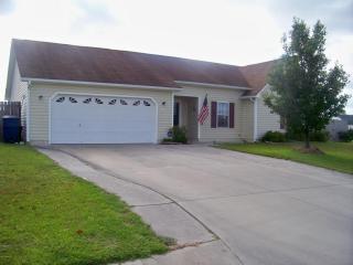 1007 Locust Ct, Havelock, NC 28532-3234