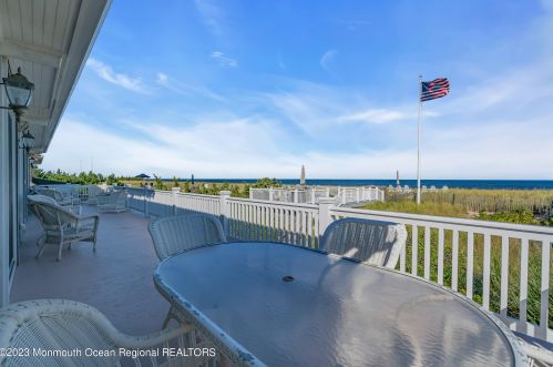 767 Ave, Point Pleasant Beach NJ 08742-5315 exterior