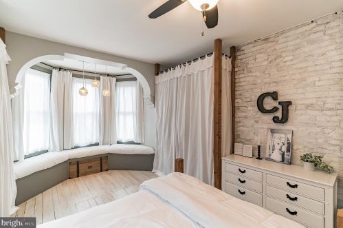 1344 29 St, Philadelphia PA 19146-3708 exterior