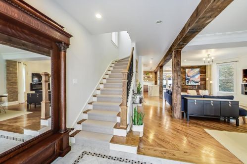 1738 Farragut Ave, Chicago, IL 60640-2012