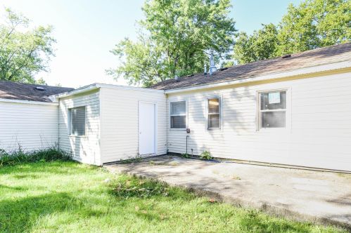 1014 Chrysler St, Kalamazoo MI  49048-2236 exterior