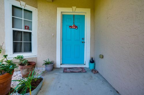 5802 Myrtle Dr, Fort Pierce FL 34982-7535 exterior