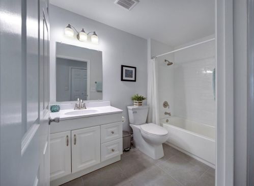 1801 Stonehaven Dr, Boynton Beach FL 33436-6524 exterior