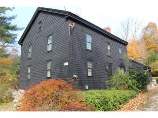 186 Smith Hill Rd, Winsted, CT 06098-2219