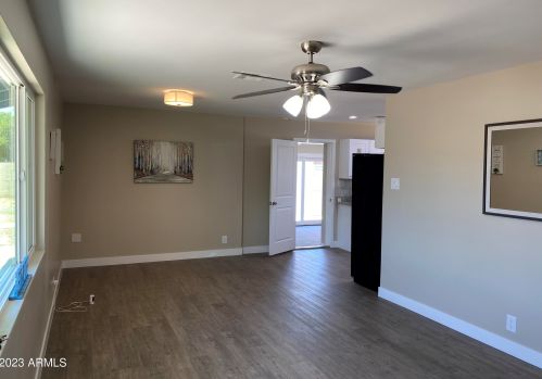 3521 45 Ave, Phoenix AZ 85035-2305 exterior