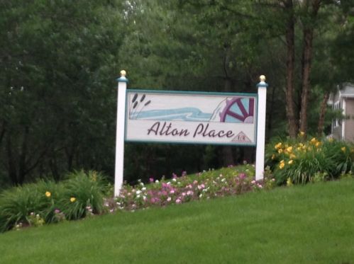 30 Rolling Hill Rd, Clinton NJ 08809-2617 exterior