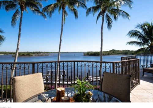 990 Admiralty Parade, Naples FL 34102-7873 exterior