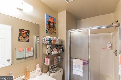 64 Liborio Ln, New Castle DE 19720-4651 exterior