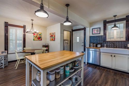 1531 Woodard St, Denison TX 75020-3140 exterior