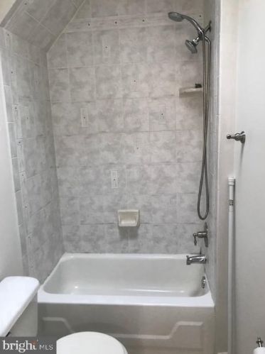 1531 Catharine St, Philadelphia PA  19146-2138 exterior