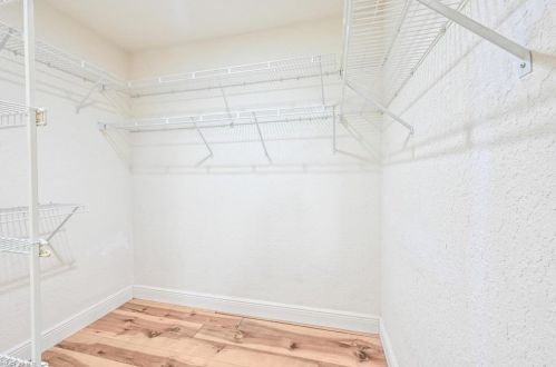 1335 Monarch Cir, Naples FL 34116-6615 exterior