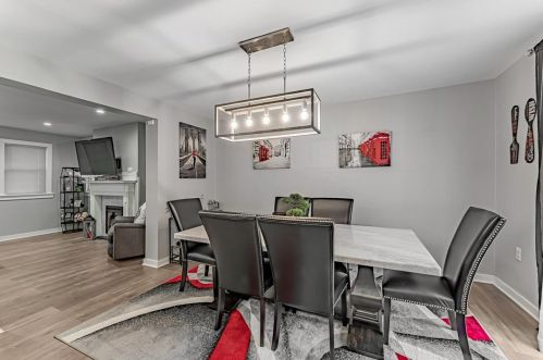 1323 Bellaire Pl, Pittsburgh PA  15226-1829 exterior