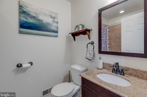 1723 Federal St, Philadelphia PA 19146-3016 exterior