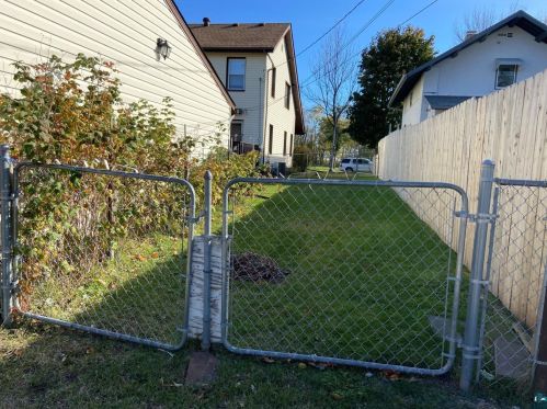 959 84 Ave, Duluth MN 55807-1751 exterior