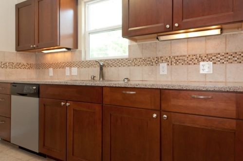 102 Crestland Dr, Austin TX  78752-2422 exterior