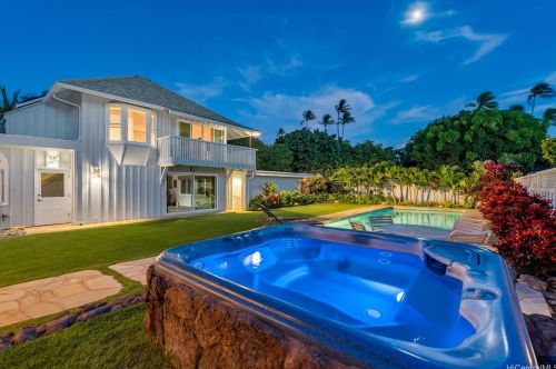 4579 Aukai Ave, Honolulu HI 96816-5205 exterior