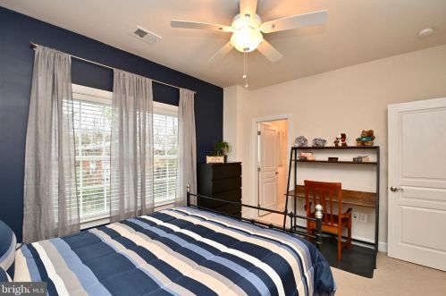 5718 Colfax Ave, Alexandria VA 22311-1012 exterior