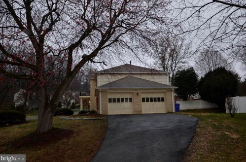 2301 Holly Spring Dr, Silver Spring MD  20905-6404 exterior