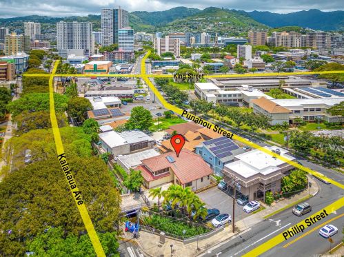 1572 Kalakaua Ave, Honolulu HI  96826-2401 exterior