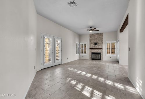 13036 46 St, Phoenix AZ 85044-4019 exterior