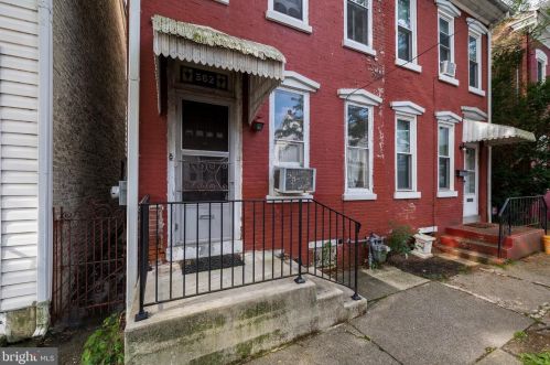 562 King St, Pottstown, PA 19464-5624