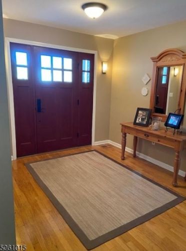 32 Haver Farm Rd, Clinton NJ 08809-2602 exterior