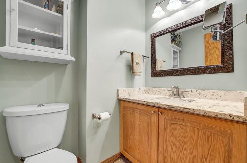 279 Chestnut St, Saint Paul MN 55102-2555 exterior