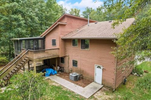 640 Butterfield Ln, Atlanta GA exterior