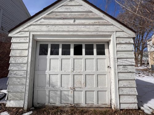 4593 Spencer Pl, Milwaukee WI 53218-4947 exterior