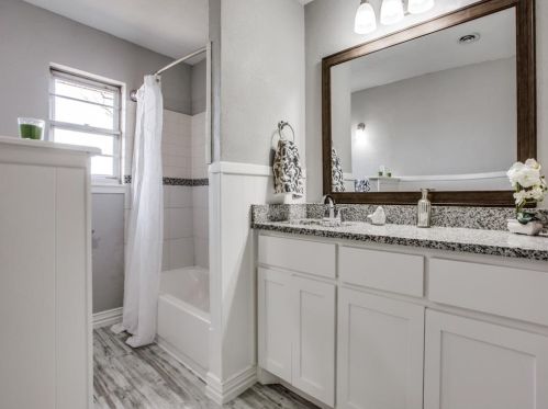 204 Ross Ave, Denison TX 75020-3648 exterior