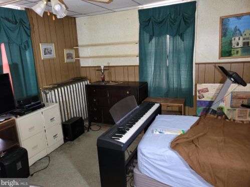 349 Kerlin St, Chester PA 19013-3819 exterior