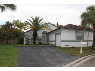 10110 Fanfare Dr, Boca Raton FL  33428-4268 exterior