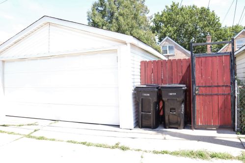 5954 Kostner Ave, Chicago IL  60629-5241 exterior