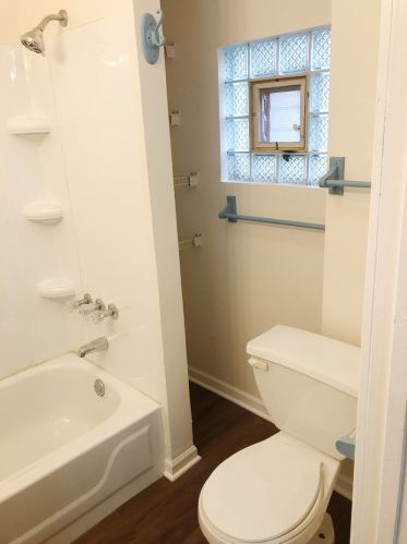 2854 Belden Ave, Chicago IL 60647-2917 exterior