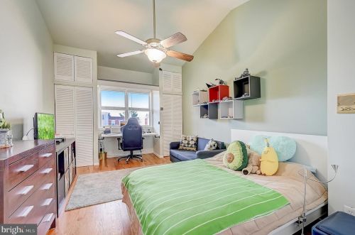 832 Kater St, Philadelphia PA 19147-2012 exterior