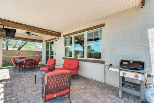 139 Desert Broom Dr, Chandler AZ 85286 exterior