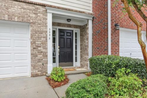 3555 Chattahoochee Summit Ln, Atlanta, GA 30339-3291