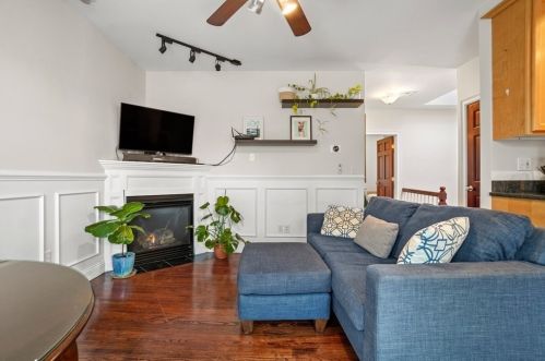 50 H St, Boston, MA 02127