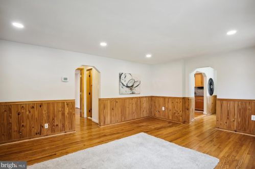 3432 Memorial St, Alexandria VA 22306-1548 exterior