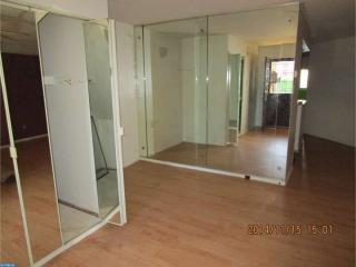 2541 Shelmire Ave, Philadelphia PA  19152-4135 exterior