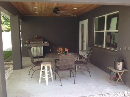 1501 Manhattan Ave, Tampa FL  33629-4928 exterior