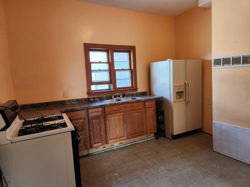 752 Kedvale Ave, Chicago IL 60632-4105 exterior