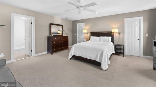 8904 1st Ave, Silver Spring MD 20912-4654 exterior