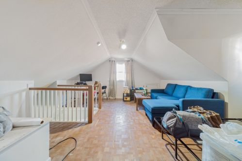 2110 4 Ave, Broadview IL 60153-3324 exterior