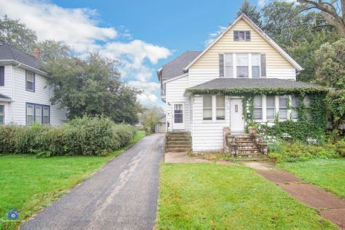 1103 North Ave, Waukegan, IL 60085-2939