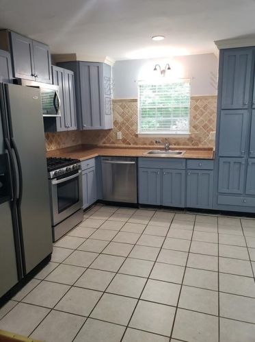 883 Timbervale Ln, Lithonia GA 30058-6013 exterior